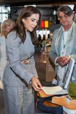 gettyimages-2218569211-612x612.jpg