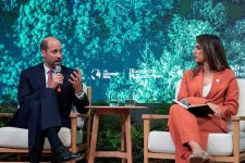 gettyimages-2221176619-612x612.jpg
