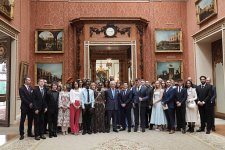 gettyimages-2221343840-612x612.jpg