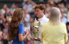 gettyimages-2224930521-612x612.jpg