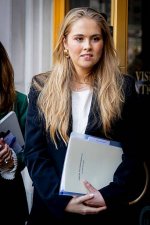 gettyimages-2236758261-612x612.jpg