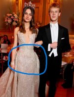 трусы и тиара.jpg трусы и тиара.jpg