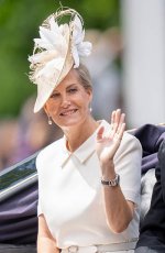 gettyimages-2280675759-612x612.jpg