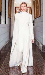 90ed001b1ba1-sasprincessecharlenehola-2-retouch-ok.jpg