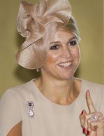 108b3e7b4593d17d784e3e937fb8fcd2--regina-maxima-dutch-royalty.jpg.jpeg