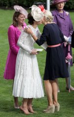 c29940576ae71b8bac24c9303053af12--catherine-cambridge-duchess-of-cambridge.jpg.jpeg