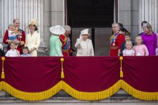 4hmQ0-8anLk.jpg