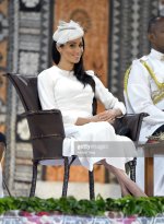 meghan-duchess-of-sussex-attends-an-official-welcome-ceremony-in-the-picture-id1052799776.jpg