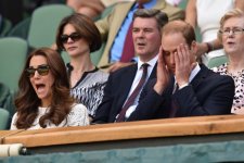 1d43adde5757b442efc691c03c2197b5f0-02-kate-middleton-freakout.rhorizontal.w700.jpg