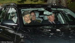 4F36099100000578-6075775-Camilla_looking_stylish_in_different_shades_of_green_kept_her_ey-a-31...jpg