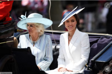 Screenshot 2022-06-02 at 14-34-15 La Familia Real británica acompaña a Isabel II en la celebra...png