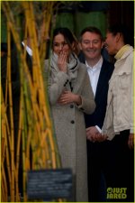 meghan-markle-outfit-details-31.jpg