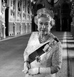 20e3ee81ddf6b2dd987412d69241b150--queen-elizabeth-ii-queen-mary.jpg