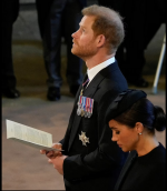 Screenshot 2022-09-14 at 19-54-03 Solemn Kate and Meghan mourn for Queen.png
