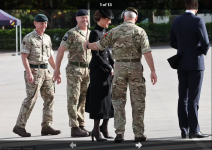 Screenshot 2022-09-16 at 19-24-28 Kate joins Prince William to meet troops.png