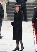 62559705-11226605-Penelope_Knatchbull_Countess_Mountbatten_of_Burma_who_was_friend-a-139_16635...jpg