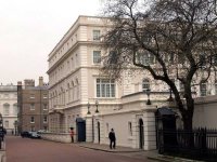 who-lives-at-clarence-house-e1581945905970.jpg