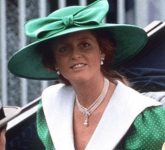 Fergie-green-hat.png
