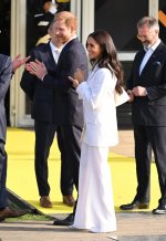 meghan-markle-white-suit-invictus-games-2022.jpg