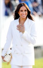 meghan-markle-white-suit-invictus-games-2022 (1).jpg