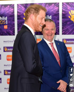 Screenshot 2023-09-07 at 19-03-04 Prince Harry arrives on solo visit to London for WellChild A...png