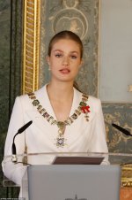 5570953_800.jpg
