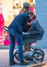 78207833-12788201-James_and_his_wife_are_getting_into_the_festive_spirit_early_at_-m-50_170085...jpg