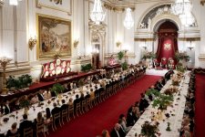 guests-attend-a-state-banquet-at-buckingham-palace-in-news-photo-1700606419.jpg