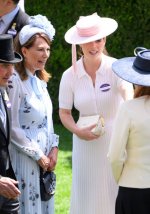 gettyimages-2158342672-612x612.jpg