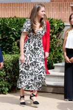 gettyimages-2162385440-612x612.jpg