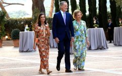 queen-letizia-maksu-jane-dress-5.jpg