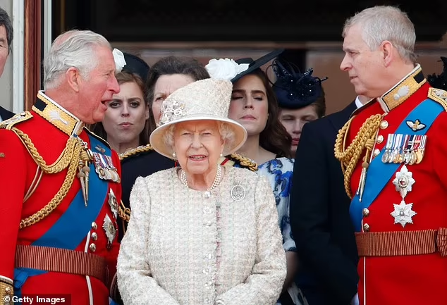 Принц Эндрю недоволен, что король Чарльз не разделил наследство Елизаветы II