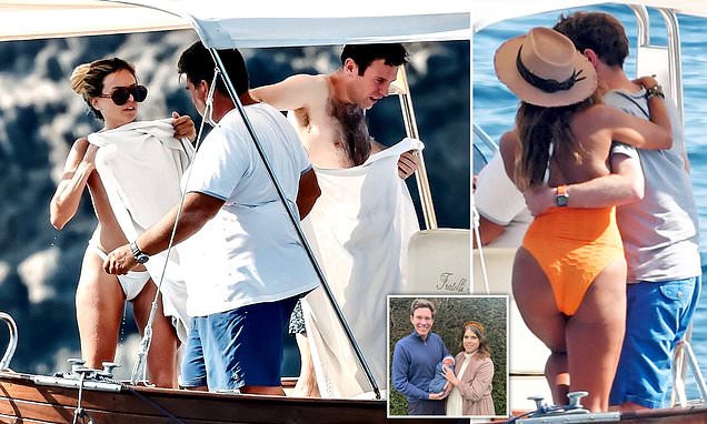 www.dailymail.co.uk