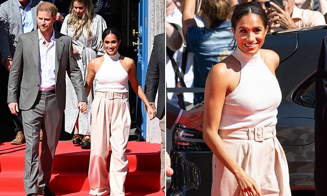 www.dailymail.co.uk