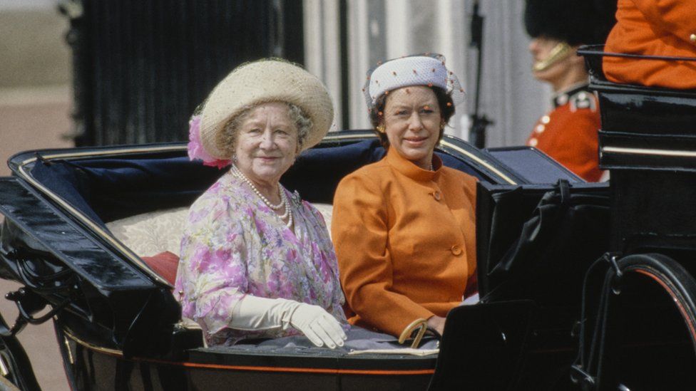 Королева-мать и принцесса Маргарет в 1981 году