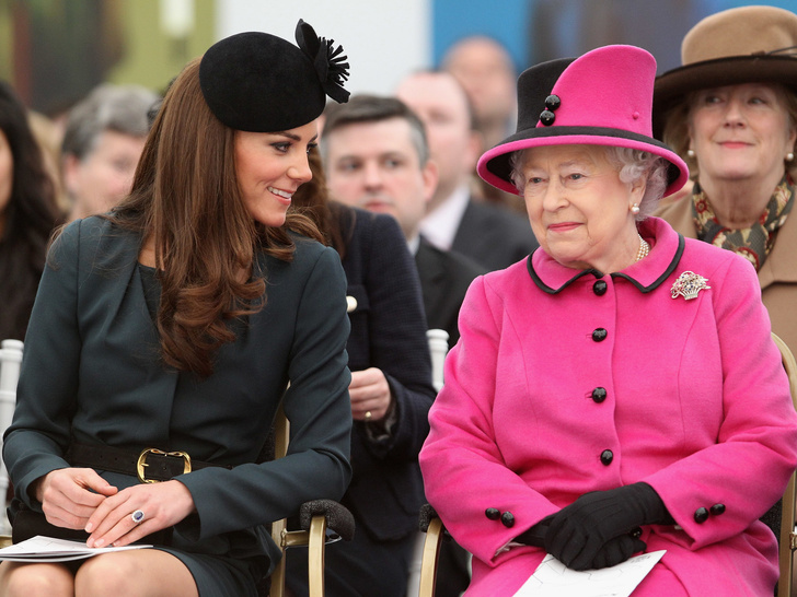 Фото №1 - Неожиданная причина, по которой Кейт отказалась от первого приглашения в гости к Королеве