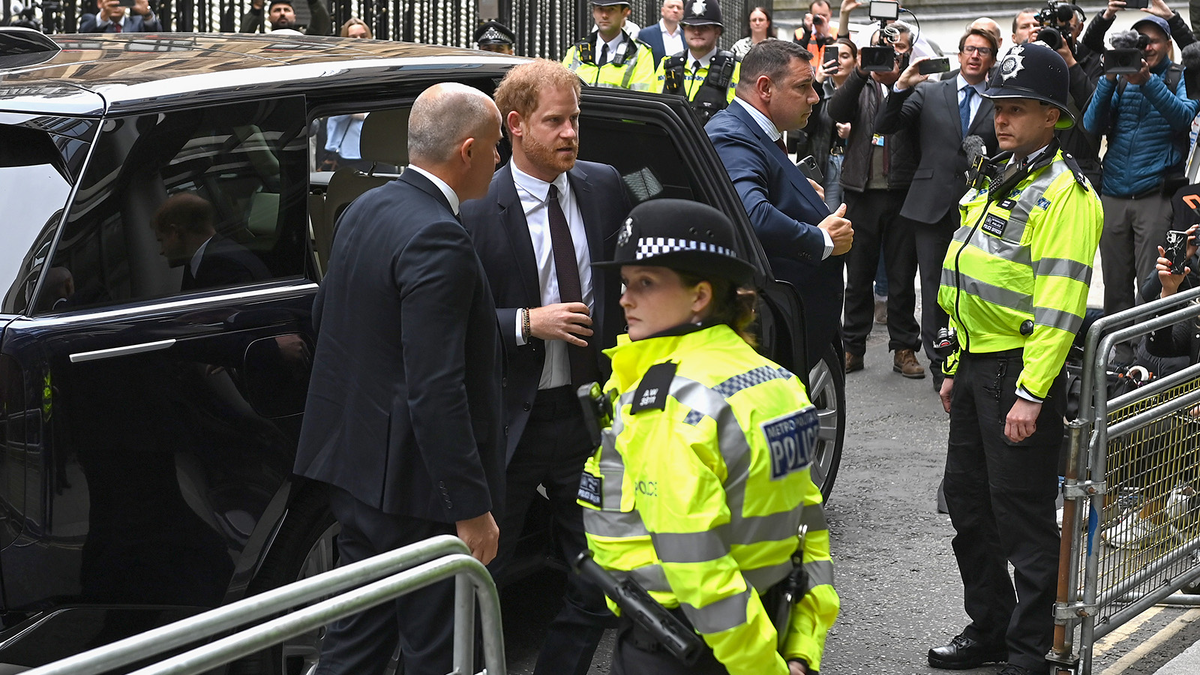 Ну вот и закончилась сага О предоставлении принцу Гарри и его семье охраны силами британской полиции во время визитов в Великобританию.