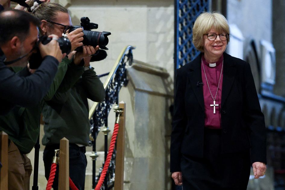 Global Anglican movement rejects appointment of Dame Sarah Mullally as Archbishop of Canterbury - Premier Christian News  |  Headlines, Breaking News, Comment & Analysis
