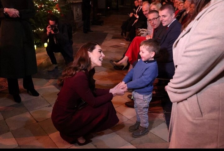 Принцесса Уэльская и Тео. Фото из сети интернет.