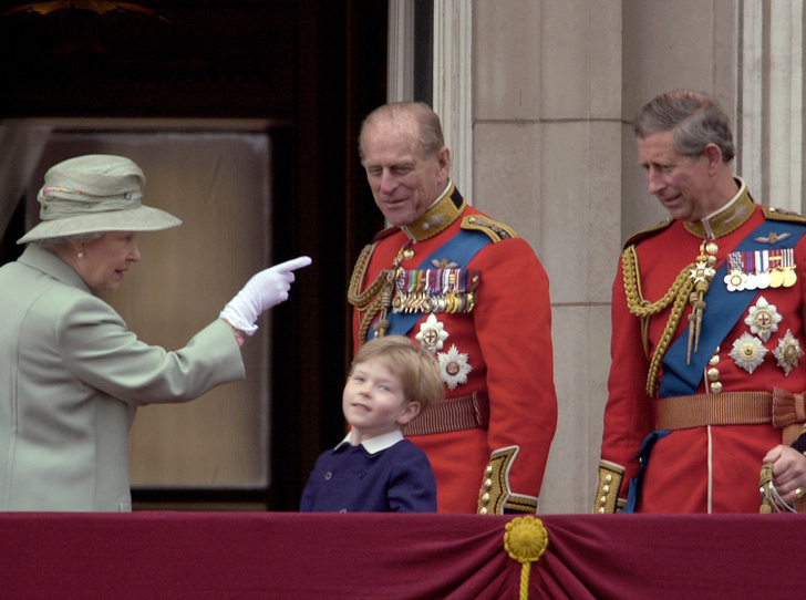 Trooping the Colour: что нужно знать об официальном дне рождения британской королевы