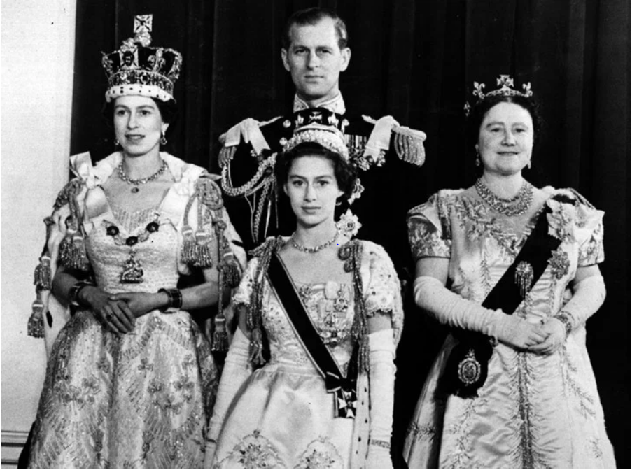 Коронация Елизаветы II. Фото из сети Интернет