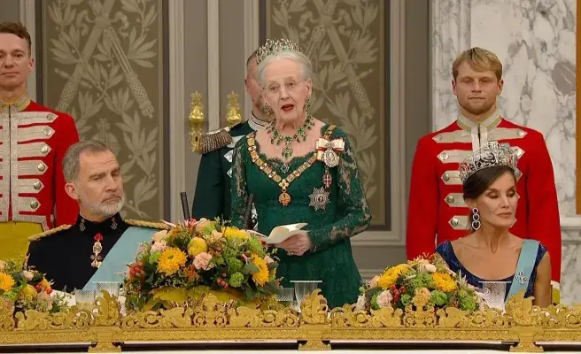 Испанский король Филипп и королева Летиция побывали на званом ужине у датской королевской семьи во дворце Кристианборг.-18