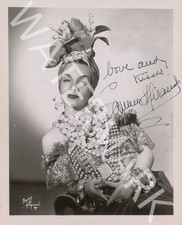 CARMEN MIRANDA SIGNED 10X8 PHOTO, GREAT STUDIO SHOT IMAGE, LOOKS AWESOME FRAMED