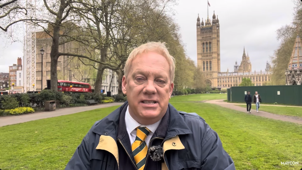 Итак, источники во Дворце и в Монтесито уже неоднократно сообщили британским СМИ и публике, что король Карл III намерен пригласить Гарри и Меган нынешним летом в Балморал,  а Сассексы горят...-2 Итак, источники во Дворце и в Монтесито уже неоднократно сообщили британским СМИ и публике, что король Карл III намерен пригласить Гарри и Меган нынешним летом в Балморал,  а Сассексы горят...-2