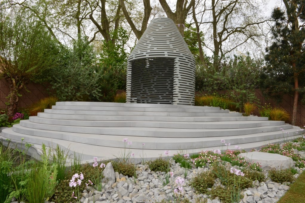 На выставке цветов в Челси в 2013 году был представлен благотворительный сад Sentebale На выставке цветов в Челси в 2013 году был представлен благотворительный сад Sentebale