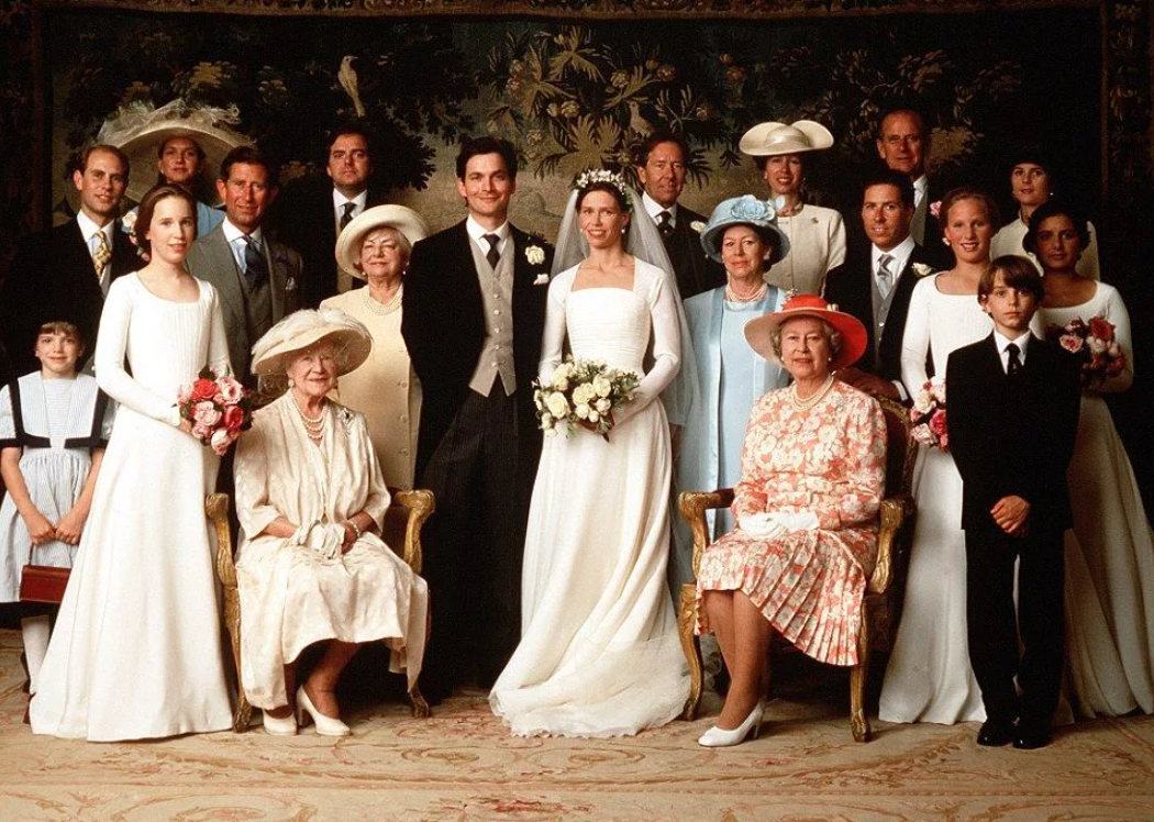 Как Леди Сара Чатто, дочь принцессы Маргарет, красиво нарушила свадебную королевскую традицию. Елизавета II не стала возражать.