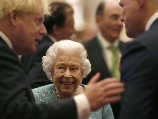 Даниэла Эльзер: Елизавета II может никогда не вернуться в Лондон