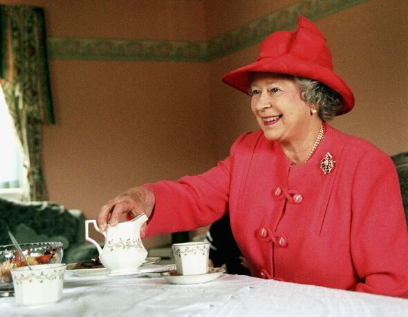 Этикет послеобеденного чаепития королевской семьи