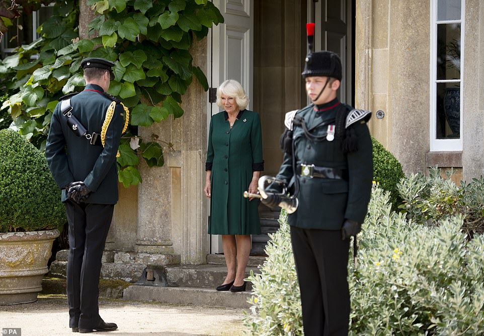 31066540-8548389-The_Duchess_of_Cornwall_at_Highgrove_House_today_in_the_second_c-a-20_1595435668956.jpg