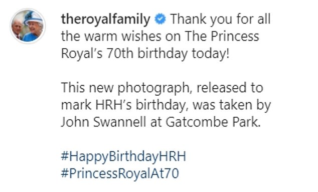 В другом месте аккаунт королевской семьи в Instagram (вверху) поблагодарил поклонников за их теплые пожелания, поделившись портретом принцессы Анны, сделанным фотографом Джоном Суоннеллом в парке Гэткомб в феврале.